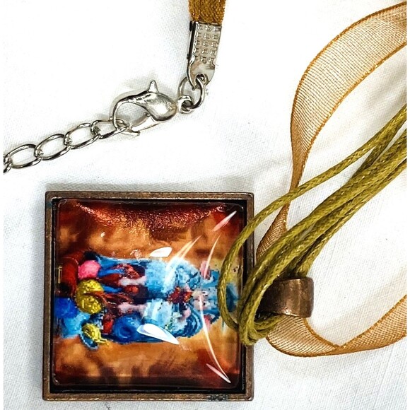 Sheep Art Pendant Necklace Yarn Knit OG Custom Glass C Togel NY Statue Liberty - Picture 12 of 12